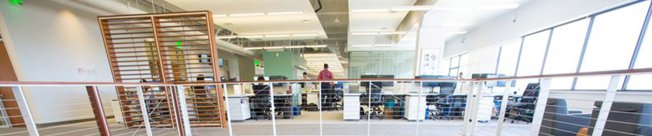 Hawaiian Airlines Customer Service Agent (Photo by Hawaiian Airlines Newsroom)