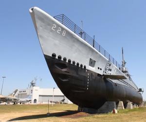 USS Drum (SS-228)