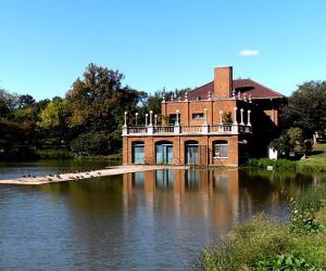 Columbus Park